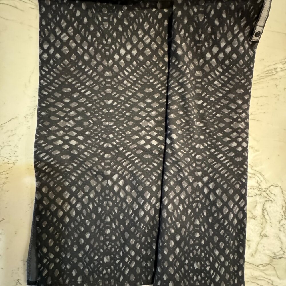 Lululemon Vinyasa Scarf - Picture 7 of 13